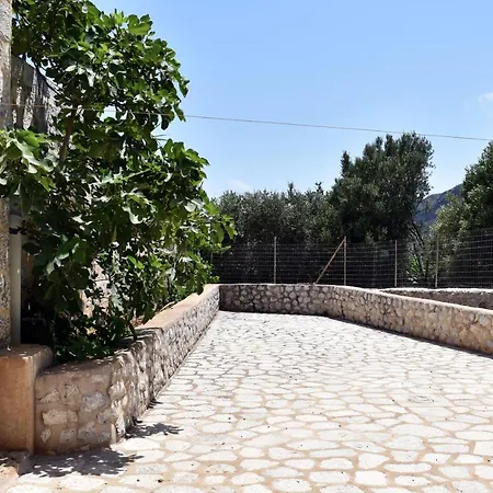 Akroyiali Apartments Gerolimenas Exterior photo