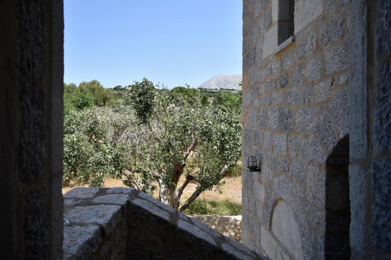 Apartment Akroyiali