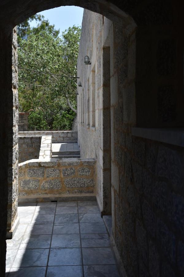 Akroyiali Apartment *
