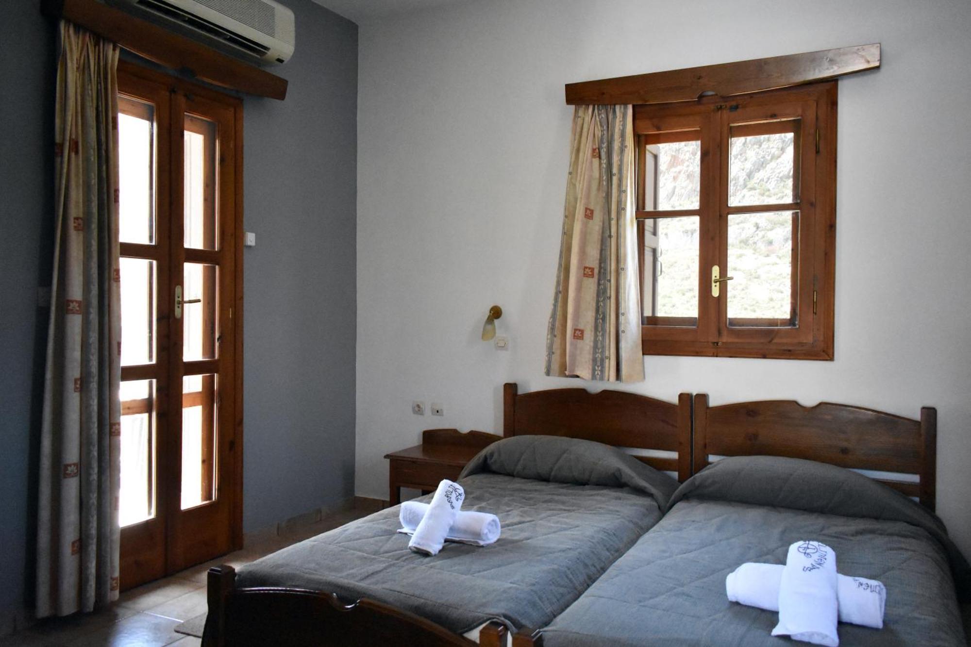 Apartment Akroyiali *